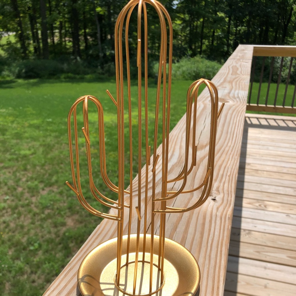gold cactus jewelry hanger